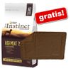 True Instinct Dog + Letto True Instinct gratis! - 12 kg High Meat Medium/Maxi Pollo allevato a terra